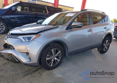 2018 Toyota Rav4 Xle z USA, uszkodzony, nr VIN 2T3WFREV7JW410549